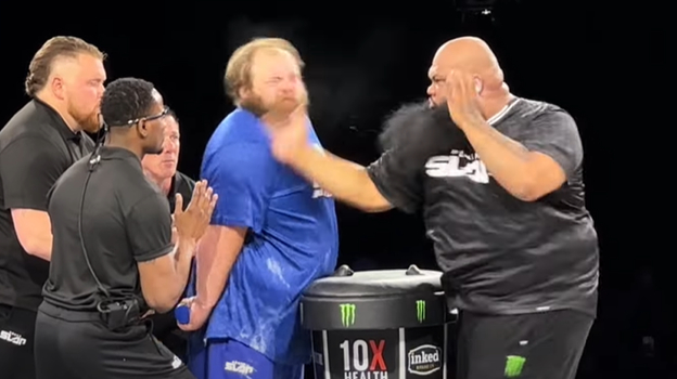 Василий Пельмень Камоцкий (слева) и Лейн Сумасшедший гаваец Вернс.