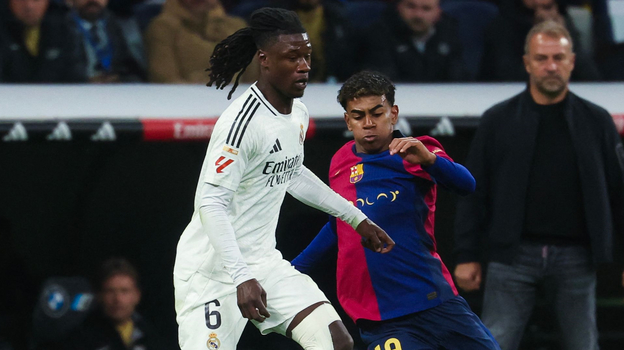 Эдуардо Камавинга и Ламин Ямаль.