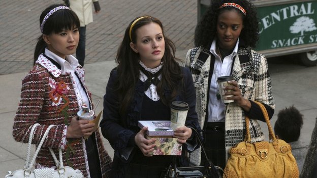 Кадр из сериала «Сплетница», реж. Марк Пизнарский / The CW