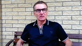 Легендарного тяжелоатлета много лет обвиняют в насилии над внучкой. Правда ли это?