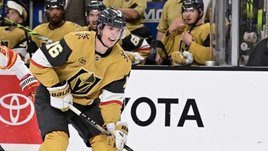 Не пробился в основу «Трактора», но заиграл в «Вегасе». Российский нападающий становится своим в НХЛ