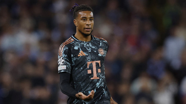 Полузащитник «Баварии» Майкл Олисе. Полузащитник «Баварии» Майкл Олисе