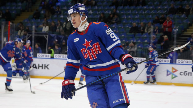 Нападающий СКА Иван Демидов. Нападающий СКА Иван Демидов