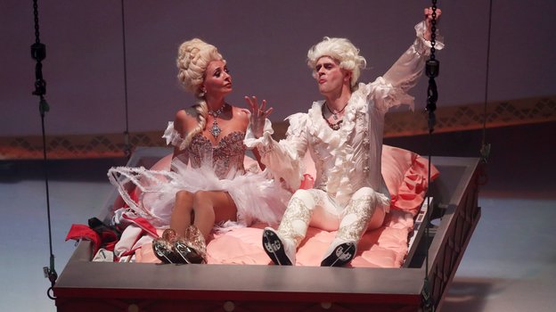 Татьяна Навка и Петр Чернышев.