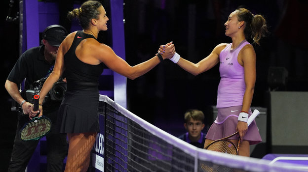 Арина Соболенко и Чжэн Циньвэнь.