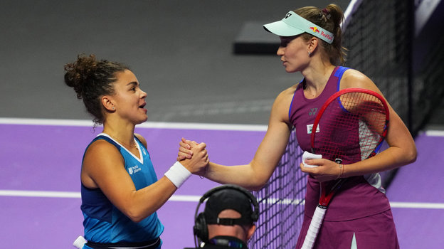 Ясмин Паолини и Елена Рыбакина.