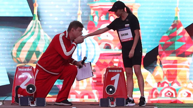 Дмитрий Губерниев и Алина Загитова. Дмитрий Губерниев и Алина Загитова