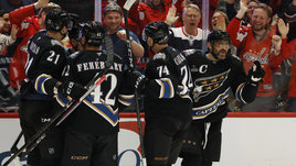 «Все в восторге от его голов». Овечкин снова ассистировал, забил и теперь в 33 шагах от рекорда Гретцки