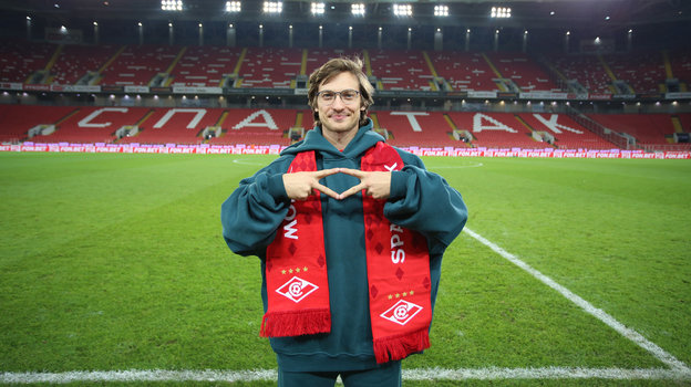 Актер Станислав Румянцев, исполнивший главную роль в фильме «Федя. Народный футболист». Актер Станислав Румянцев, исполнивший главную роль в фильме «Федя. Народный футболист»