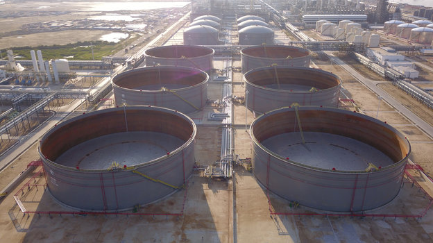 Нефтеперерабатывающий завод на территории Брунея. Нефтеперерабатывающий завод на территории Брунея