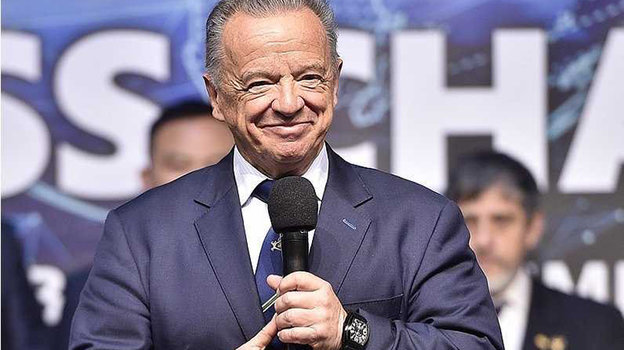 Рафаэль Сантоха.