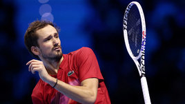 Медведев завершает сезон: усталость от такого тенниса, срыв и шум, режим «мне все равно»