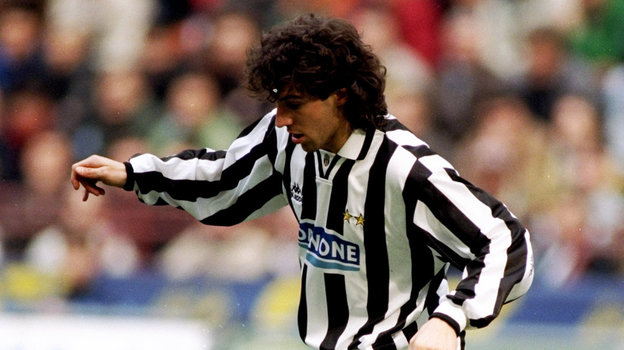 Бывший нападающий «Ювентуса» Алессандро Дель Пьеро. Бывший футболист «Ювентуса» Алессандро Дель Пьеро
