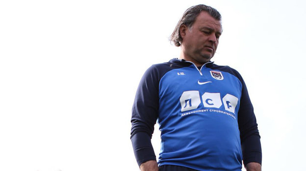 Помощник главного тренера «Ленинградца» Александр Шмарко. Помощник главного тренера «Ленинградца» Александр Шмарко