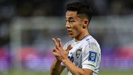 Полузащитник сборной Узбекистана Аббосбек Файзуллаев