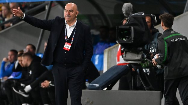 Главный тренер сборной Казахстана Станислав Черчесов.