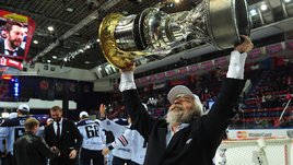 Геннадий Величкин с Кубком Гагарина.