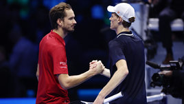 Теннисисты Даниил Медведев и Янник Синнер на Итоговом турнире ATP в Турине.