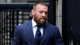 Получил штраф вместо тюремного срока. Макгрегора признали виновным по делу об изнасиловании