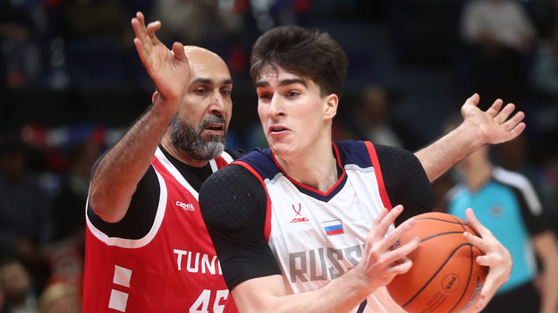 Сборная России обыграла Тунис (81:73 ОТ).