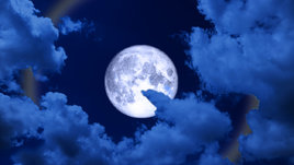 Луна и облака
