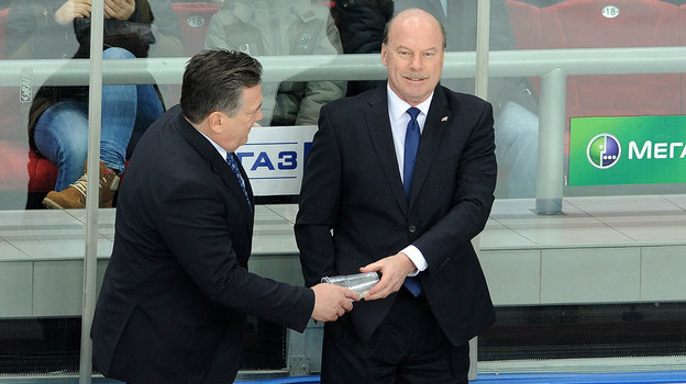 Майкл Пелино и Майк Кинэн. Бывшие тренеры «Металлурга» Майкл Пелино и Майк Кинэн в 2013 году