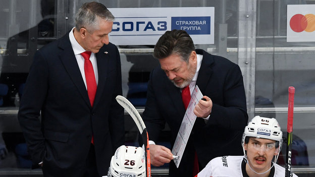 Боб Хартли и Майк Пелино. Бывшие тренеры «Авангарда» Боб Хартли и Майк Пелино