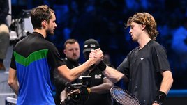 Теннисисты взяли подработку на межсезонье. Гид по выставочным турнирам