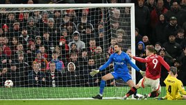 Ошибка Хайкина и Хейлунн принесли Амориму первую победу в «МЮ», Микаутадзе не оставил шансов «Карабаху», «сухари» российских вратарей