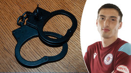 Нападающий «Кванта» Виталий Мельников.