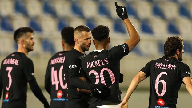 «Сабах» победил «Сабаил» (1:0).