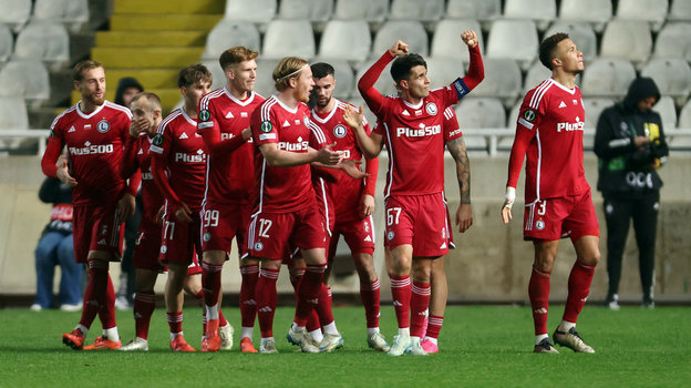 Футболисты «Легии» после победы над «Омонией» (3:0).