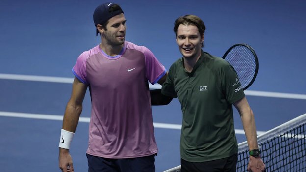 Карен Хачанов и Александр Бублик. Теннисисты Карен Хачанов и Александр Бублик на турнире «Трофеи Северной Пальмиры»