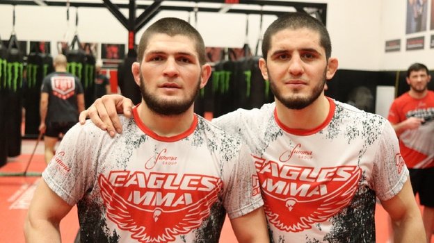 Хабиб Нурмагомедов и Ислам Махачев.