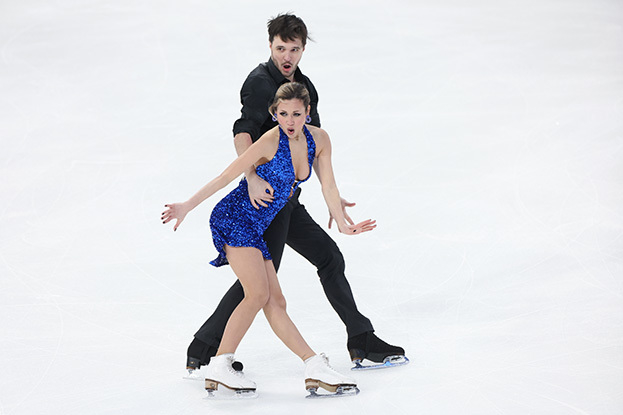 Елизавета Худайбердиева и Егор Базин. Елизавета Худайбердиева и Егор Базин. Фигурное катание. Арена «Металлург». Зимняя Спартакиада сильнейших. Финал Гран-При Кубка России. Короткая программа. Ритм-танец. 16 февраля 2024. Магнитогорск