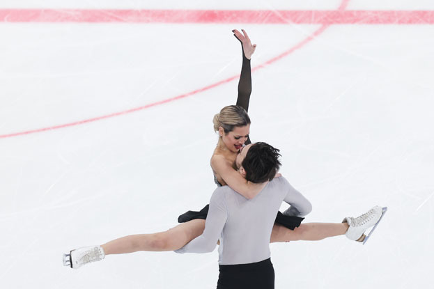 Елизавета Худайбердиева и Егор Базин. Фигуристы Елизавета Худайбердиева и Егор Базин