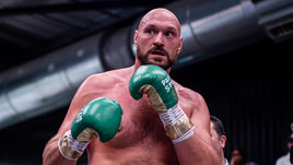 «Тайсон бьет достаточно, чтобы свалить украинца». Прогнозы на бой Фьюри — Усик