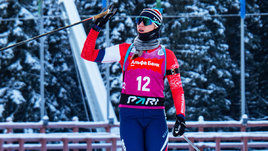 Биатлонистка Анастасия Халили в масс-старте этап Кубка России по биатлону. 8 декабря. Ханты-Мансийск.