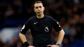 Футбольный судья Дэвид Кут