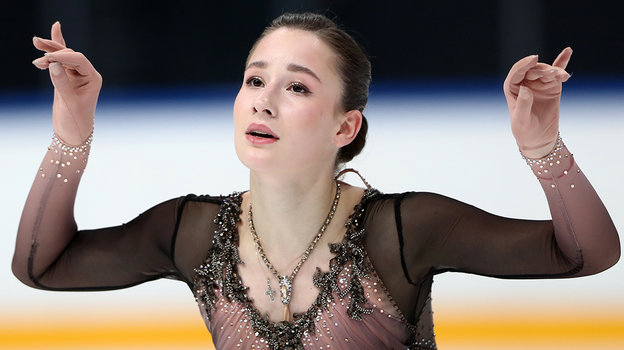 Софья Акатьева. Центр фигурного катания Этери Тутберидзе. 10 декабря 2024 года. Контрольные прокаты фигуристов группы Этери Тутберидзе. Женщины. Софья Акатьева во время выступления.