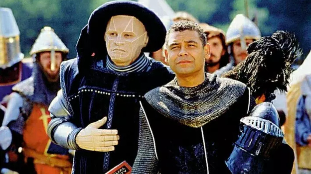 Кадр из сериала «Красный карлик», реж. Эд Бай, BBC