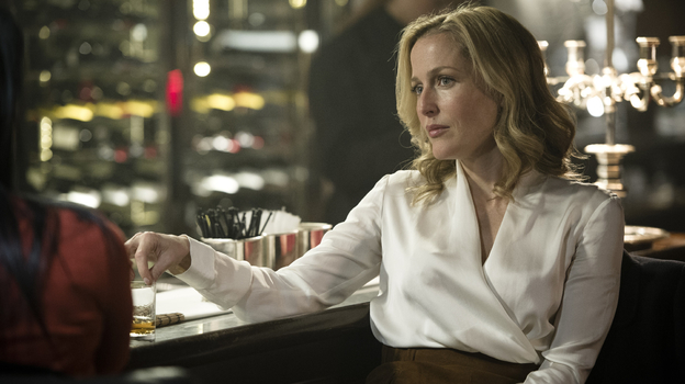 Кадр из сериала «Крах», реж. Джейкоб Вербрюгген, RTE One, BBC Two