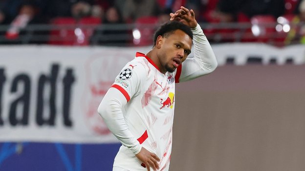 Игрок «РБ Лейпцига» Лои Опенда.