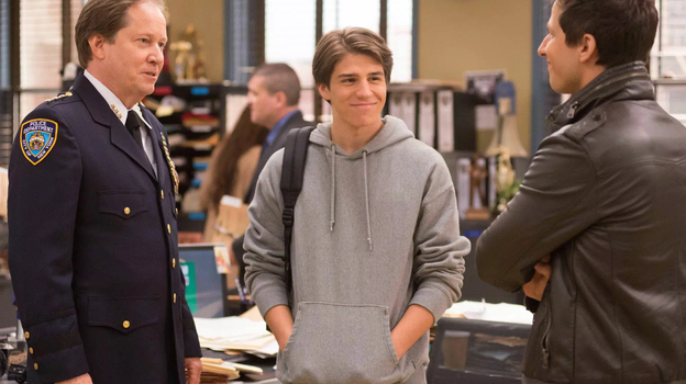 Кадр из сериала «Бруклин 9-9», реж. Майкл Макдональд, Fox