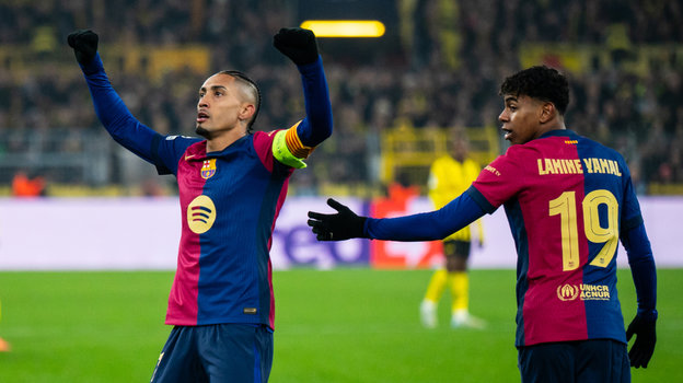 Рафинья и Ламин Ямаль («Барселона»).