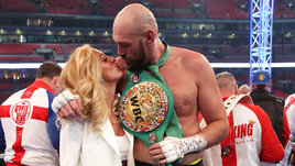 Боксер Тайсон Фьюри и его жена Пэрис