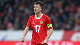 Футболист Александр Головин в товарищеском матче Россия — Сербия (4:0). 21 марта. Москва