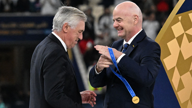 Карло Анчелотти и Джанни Инфантино.