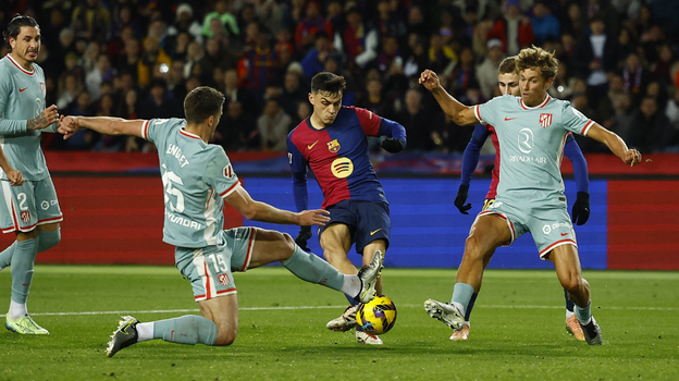 Педри открыл счет в матче с «Атлетико».