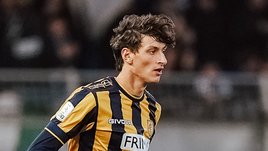 Правнук Муссолини забил первый мяч в карьере. Фанаты приветствовали его римским  салютом